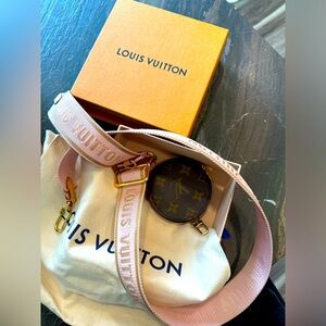 Louis Vuitton Multi Pochette Shoulder Strap